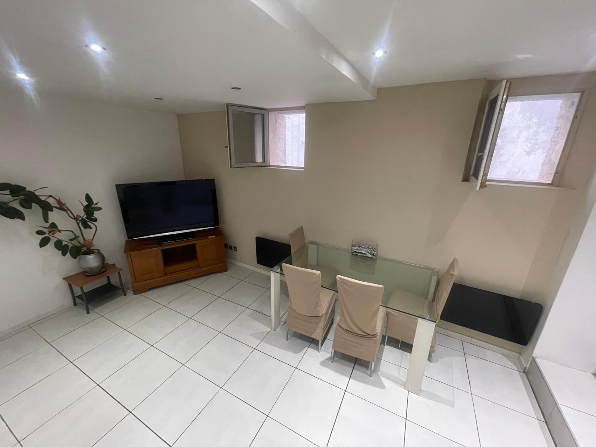 Tres Bel Appartement Pres De Montpellier Gignac  Exteriör bild